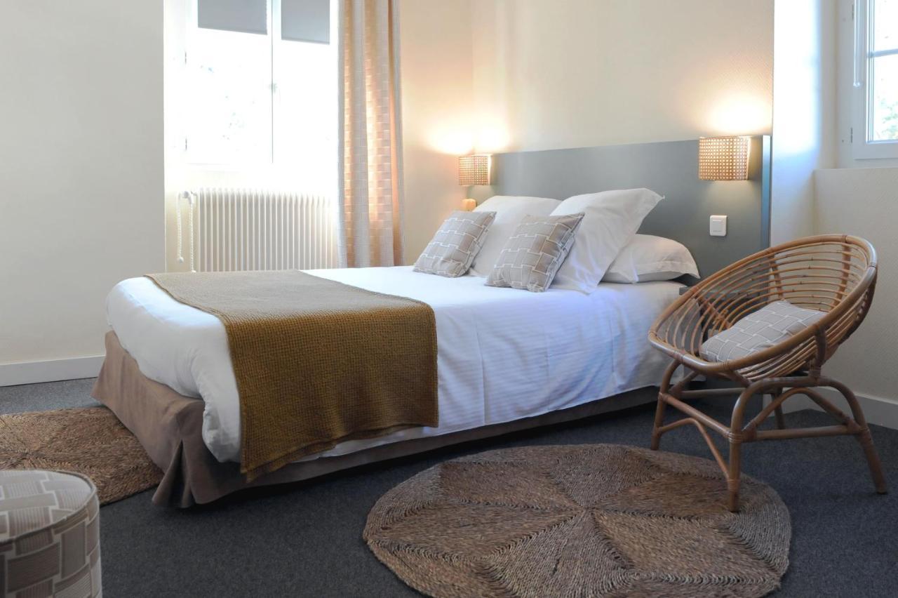 Logis Hotel Du Chene 이터쟈수 외부 사진