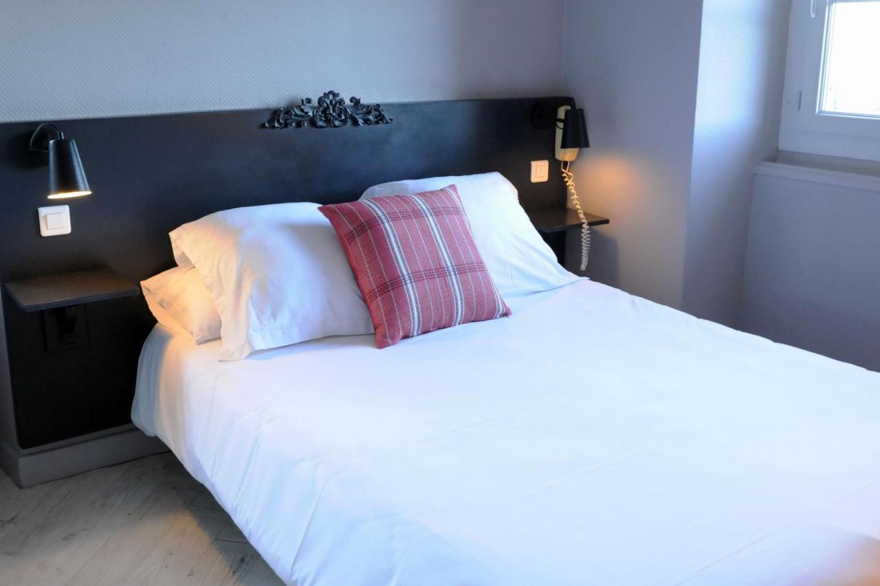 Logis Hotel Du Chene 이터쟈수 외부 사진