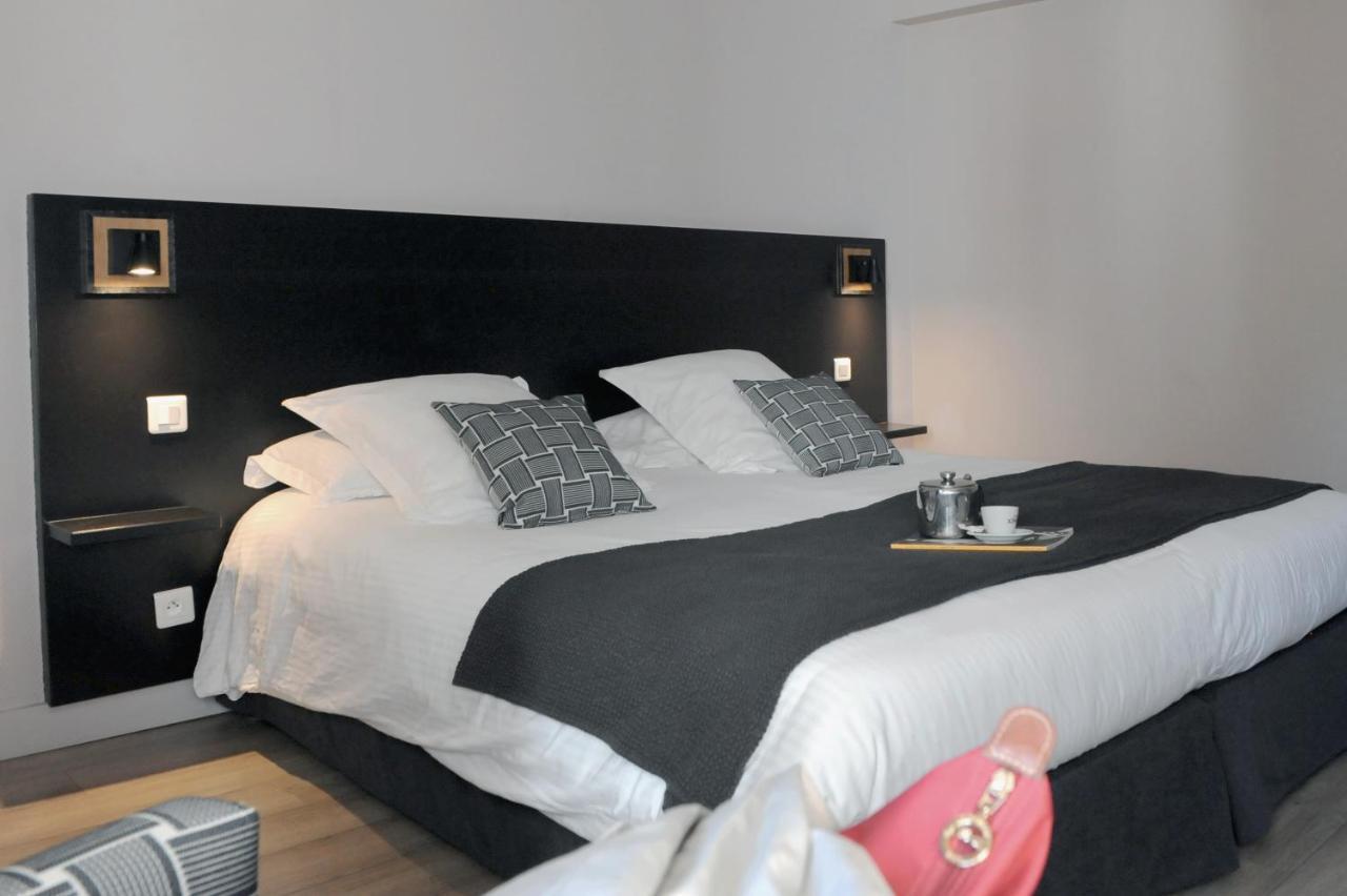 Logis Hotel Du Chene 이터쟈수 외부 사진
