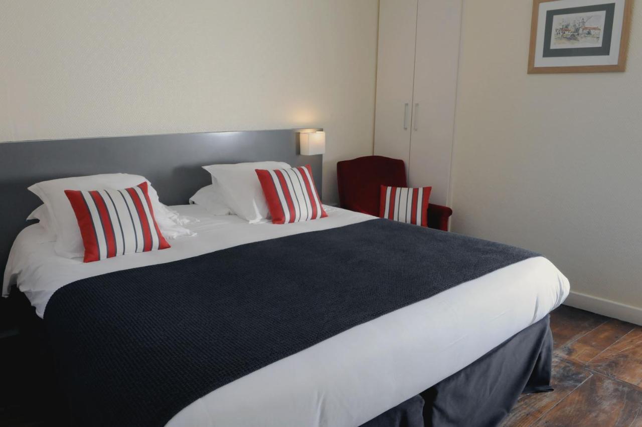 Logis Hotel Du Chene 이터쟈수 외부 사진